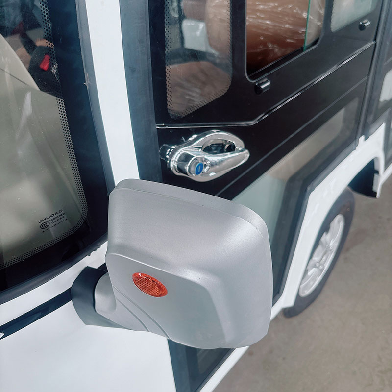 全封闭旅游观光车